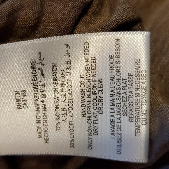 3 for $30 Ladies‎ tee shirt xs by BCBG - Picture 6 of 7